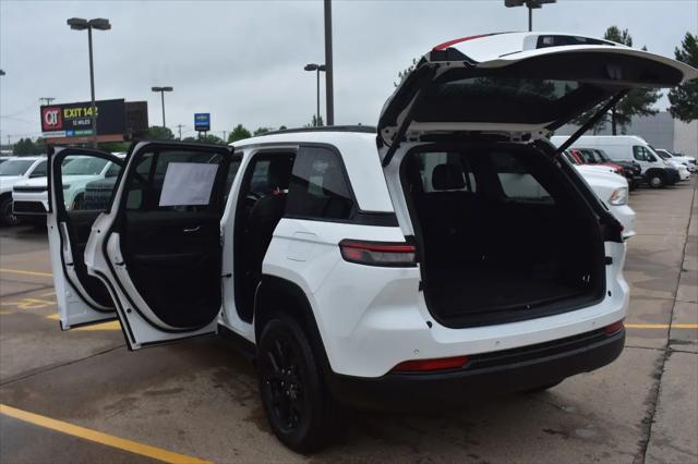 2024 Jeep Grand Cherokee Altitude 4x4