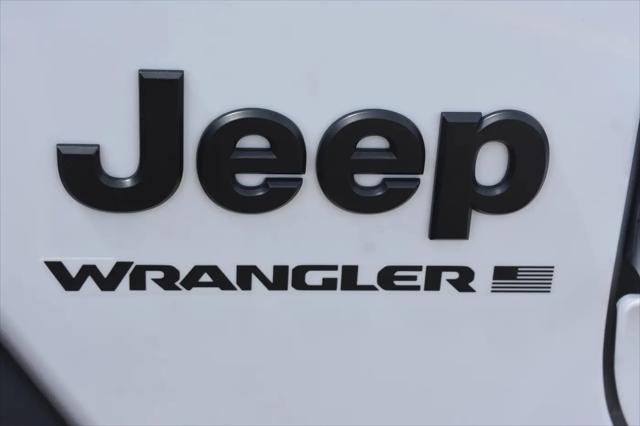 2025 Jeep Wrangler 4-Door Willys 4x4