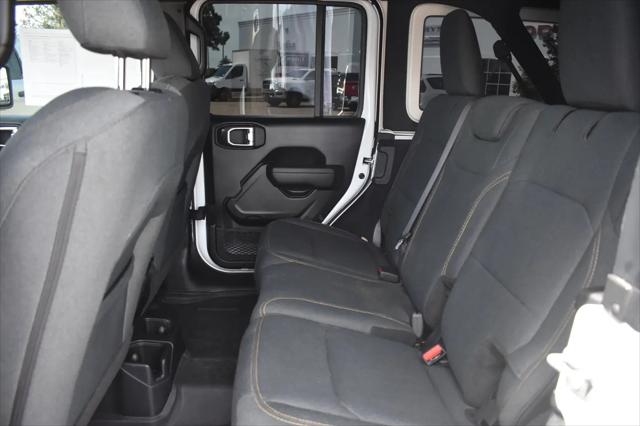 2025 Jeep Wrangler 4-Door Willys 4x4