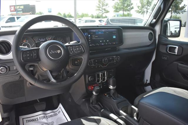2025 Jeep Wrangler 4-Door Willys 4x4