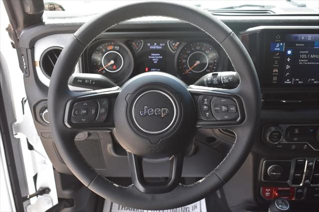2025 Jeep Wrangler 4-Door Willys 4x4