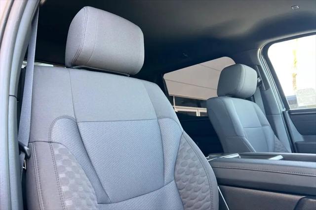 2026 Toyota Tundra SR5 CrewMax 5.5' Bed