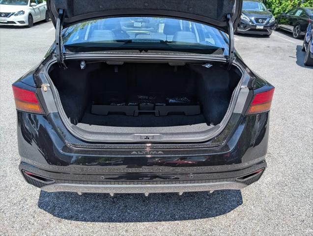 2026 Nissan Altima SV FWD