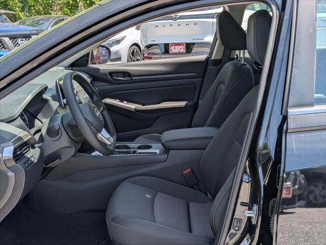 2026 Nissan Altima SV FWD