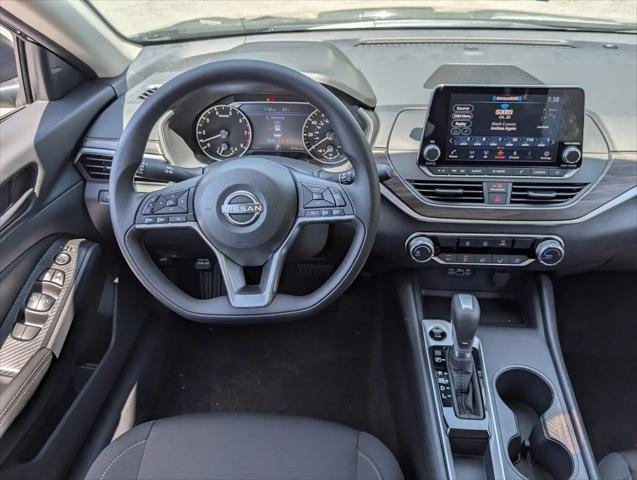 2026 Nissan Altima SV FWD