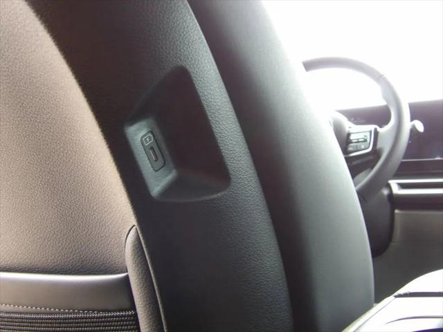 2026 Kia Carnival MPV EX
