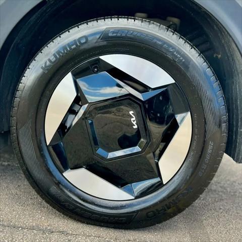 2024 Kia EV9 Light Long Range