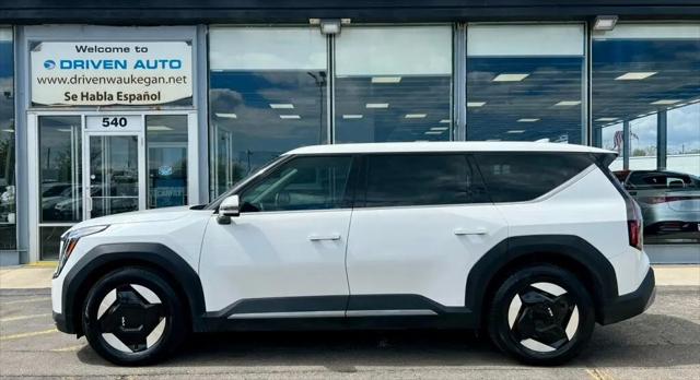 2024 Kia EV9 Light Long Range