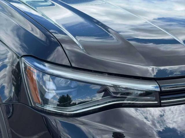 2026 Volkswagen Taos SE