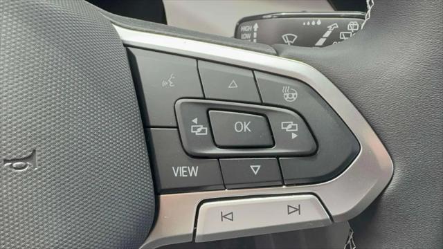 2026 Volkswagen Taos SE