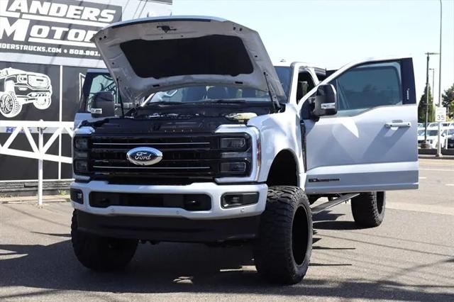2026 Ford F-350 Platinum