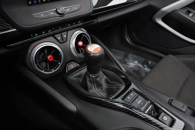 2024 Chevrolet Camaro RWD Convertible LT1