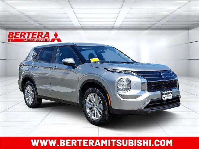 2026 Mitsubishi Outlander ES 2.5 S-AWC for sale in West Springfield, MA