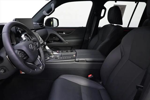 2025 Lexus LX Overtrail