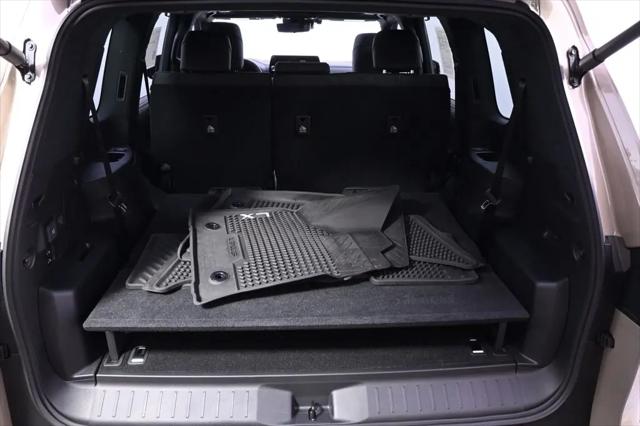 2025 Lexus LX Overtrail