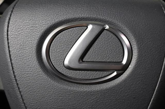 2025 Lexus LX Overtrail