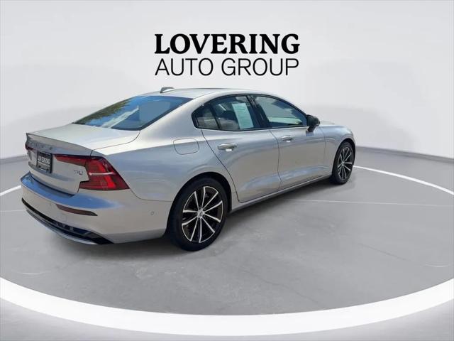 2025 Volvo S60 T8 Plus