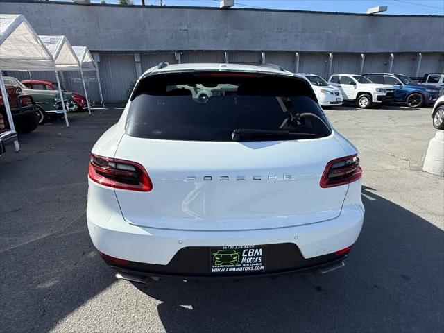 2017 Porsche Macan Macan
