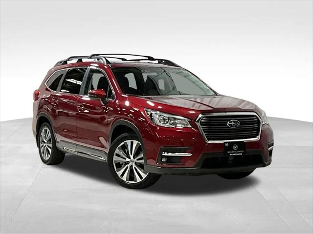 2019 Subaru Ascent Limited for sale in Des Moines, IA