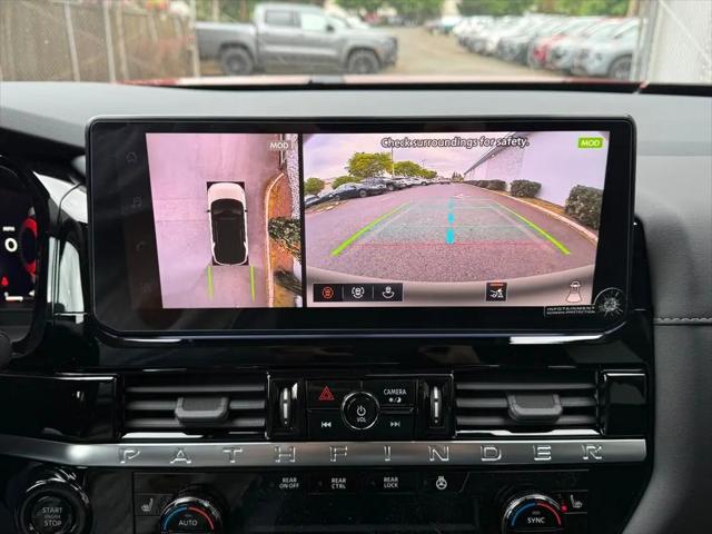 2026 Nissan Pathfinder SL