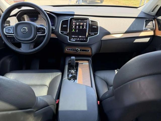2024 Volvo XC90 Recharge T8 Plus Bright Theme 7-Seater
