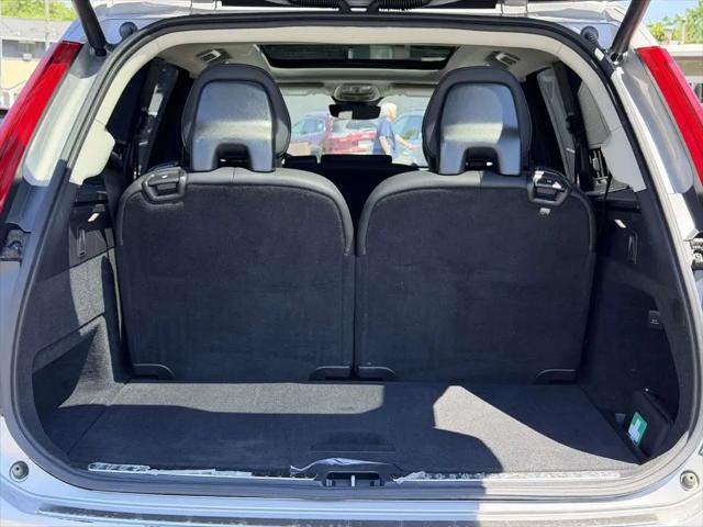 2024 Volvo XC90 Recharge T8 Plus Bright Theme 7-Seater
