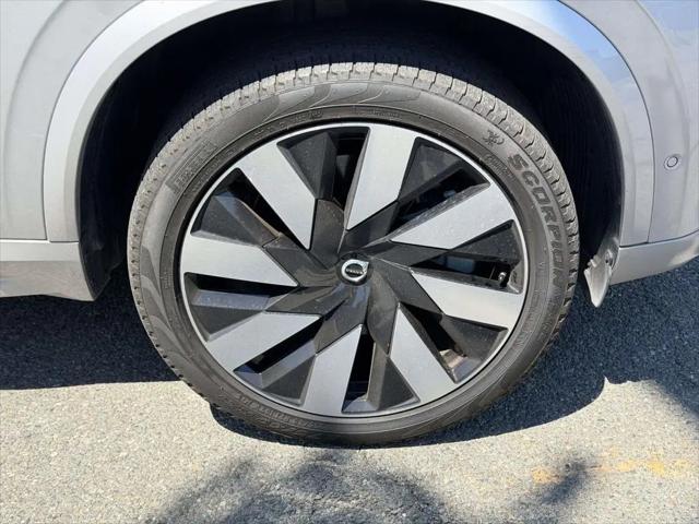 2024 Volvo XC90 Recharge T8 Plus Bright Theme 7-Seater