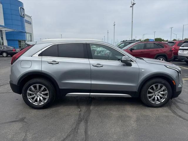2023 Cadillac XT4 AWD Premium Luxury