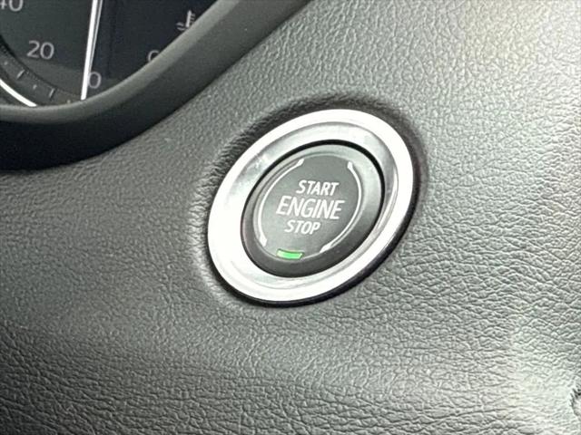 2023 Cadillac XT4 AWD Premium Luxury