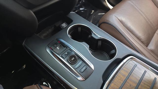 2017 Acura MDX w/Advance Package