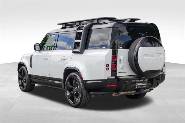 2024 Land Rover Defender 130 P400 X-Dynamic SE