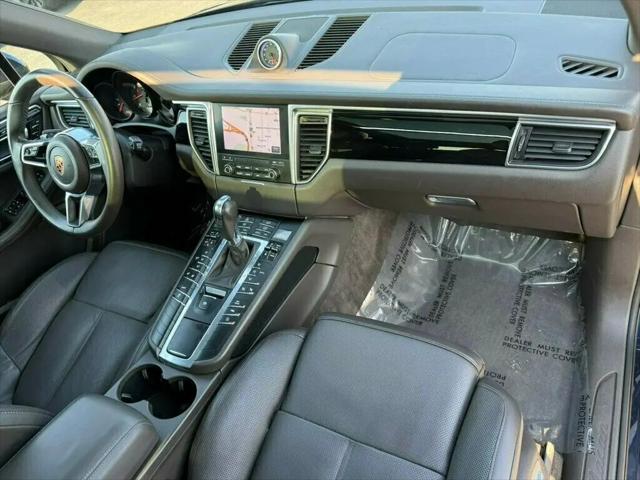2017 Porsche Macan Macan
