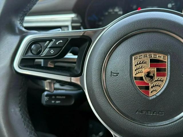 2017 Porsche Macan Macan