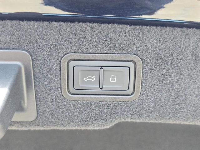2026 Audi A8 55 TFSI quattro Tiptronic