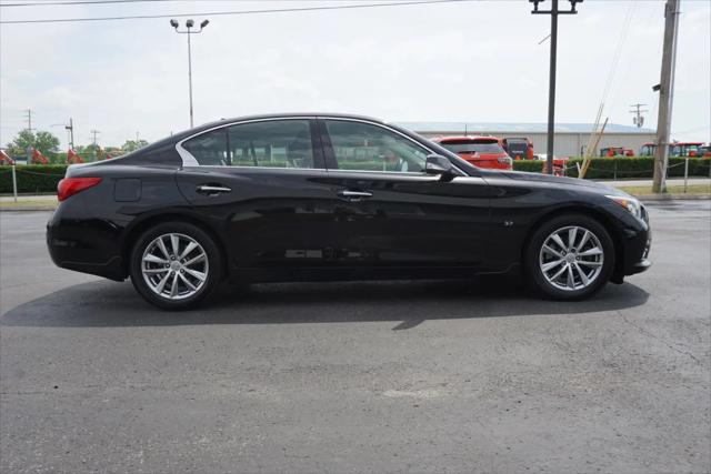 2014 INFINITI Q50 Standard