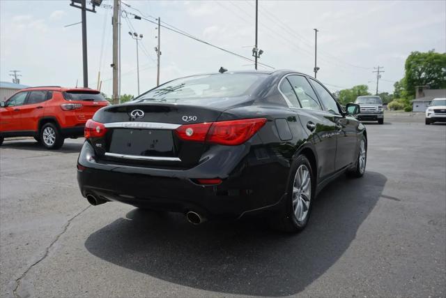 2014 INFINITI Q50 Standard
