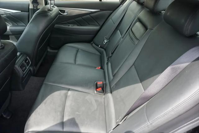 2014 INFINITI Q50 Standard