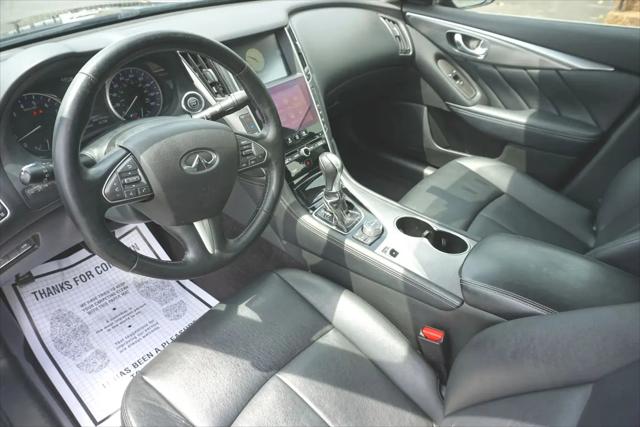 2014 INFINITI Q50 Standard