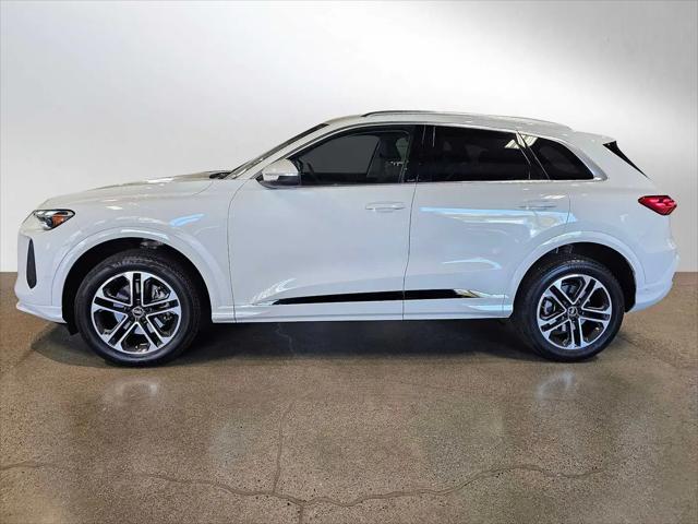 2025 Audi Q5 Premium TFSI quattro S tronic