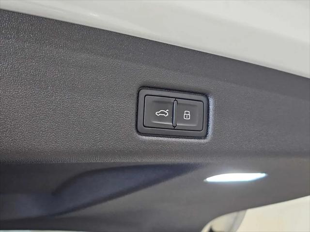 2025 Audi Q5 Premium TFSI quattro S tronic