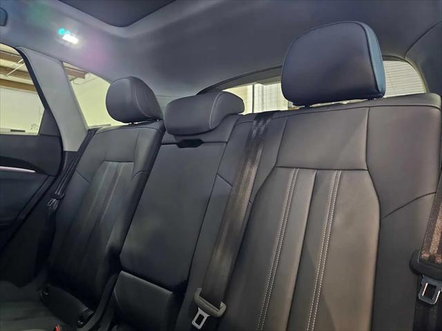2025 Audi Q5 Premium TFSI quattro S tronic