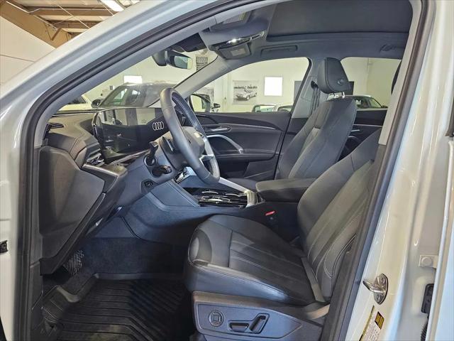 2025 Audi Q5 Premium TFSI quattro S tronic