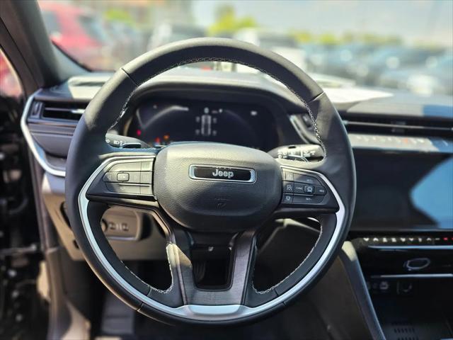 2026 Jeep Grand Cherokee Altitude 4x2