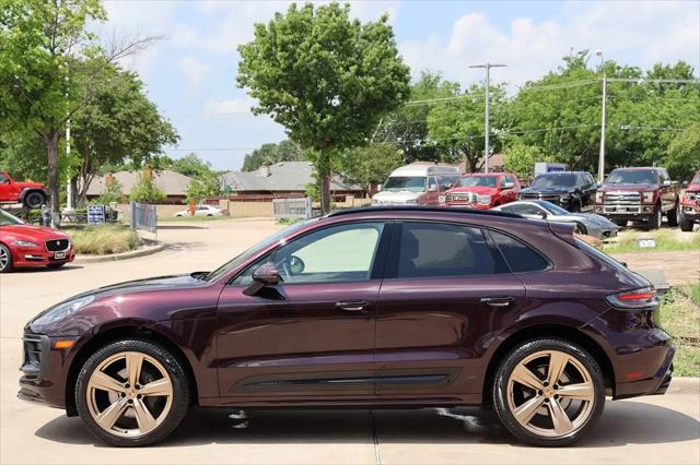 2023 Porsche Macan T
