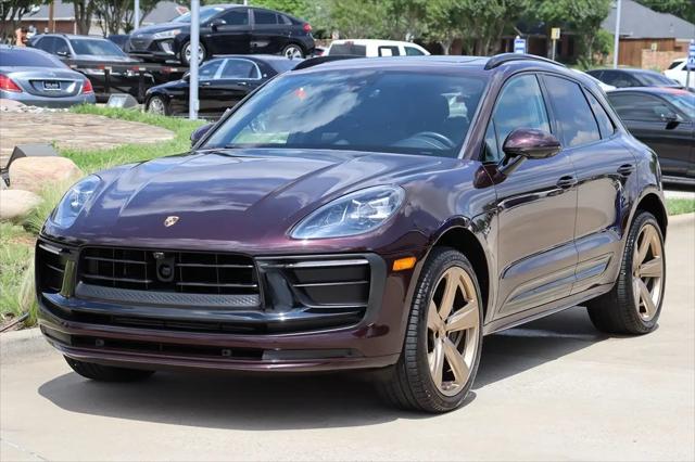 2023 Porsche Macan T