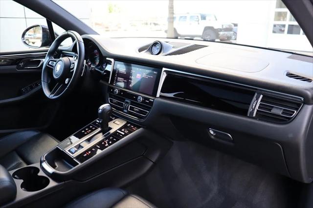 2023 Porsche Macan T
