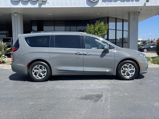 2022 Chrysler Pacifica Limited