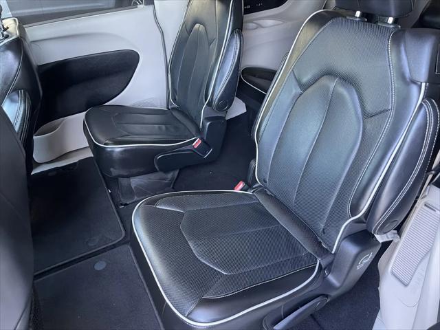 2022 Chrysler Pacifica Limited
