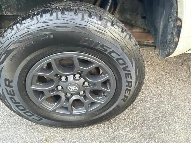 2016 Toyota Tacoma SR5