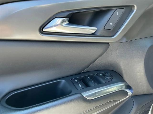 2024 Chevrolet Traverse FWD LT